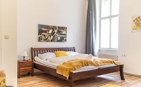 Pleasant 3Br Shared Apartment- Ideal For Longstays